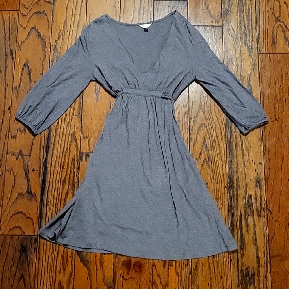 Old Navy med length gray size medium